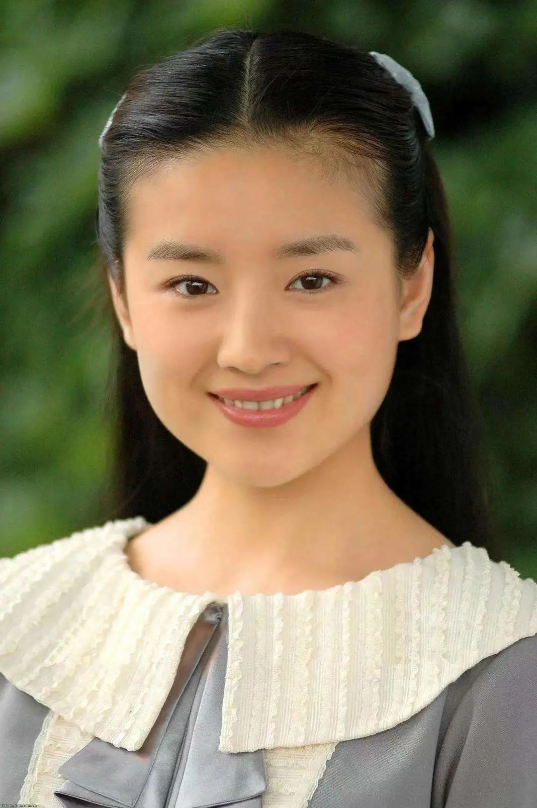 43岁董洁直播,43岁董洁直播带货评论区大翻车