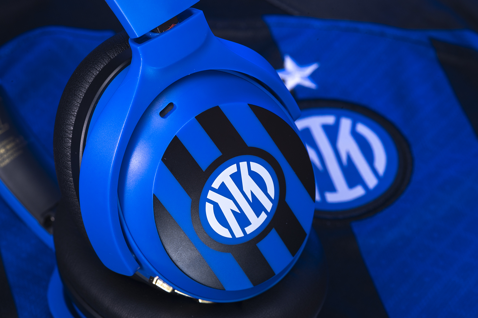 米兰与国际米兰,西伯利亚羽dm01ba测评