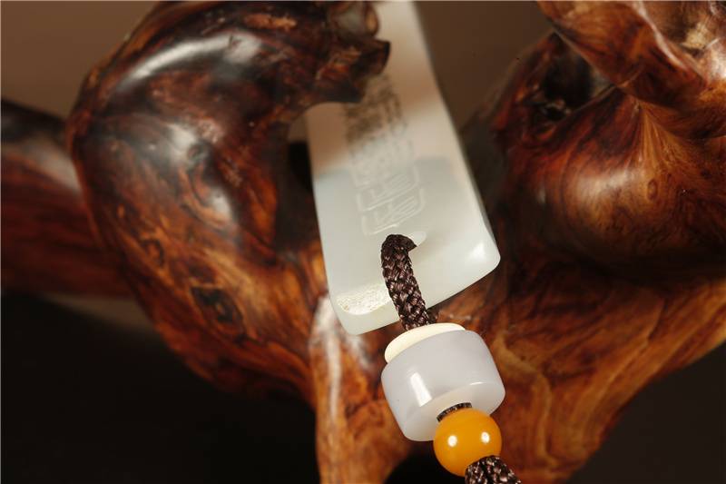 从一百块到一千亿玉石后续,从100块到一百万