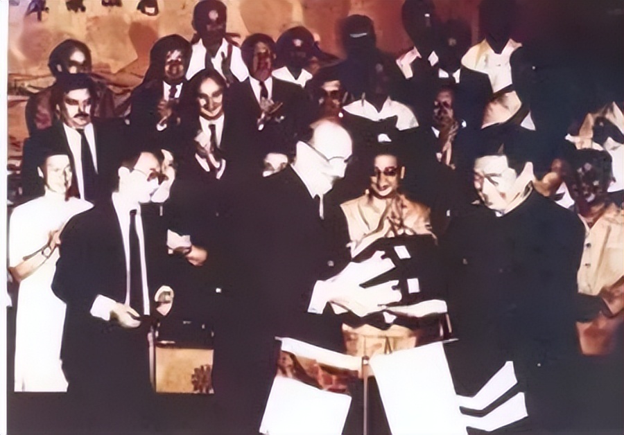 閫氫俊鍘嗗彶杩炶浇50,閫氫俊鍘嗗彶杩炶浇