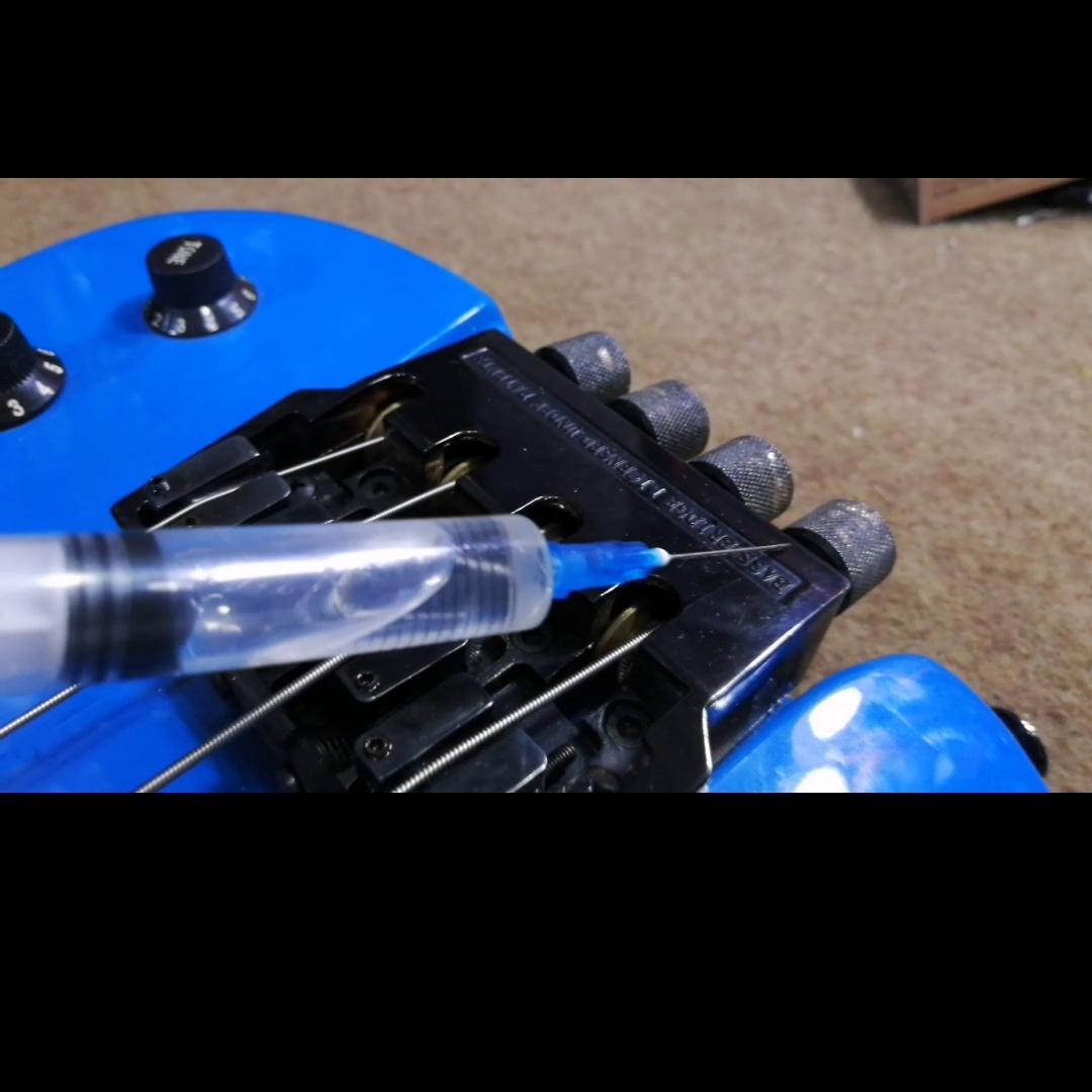 无头贝斯怎么调音,无头贝斯换弦