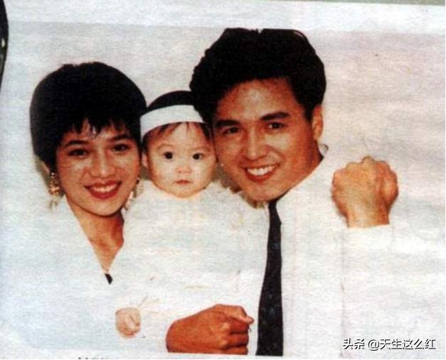 张庭被骂之后开播了吗,张庭被骂后第二天还在直播吗