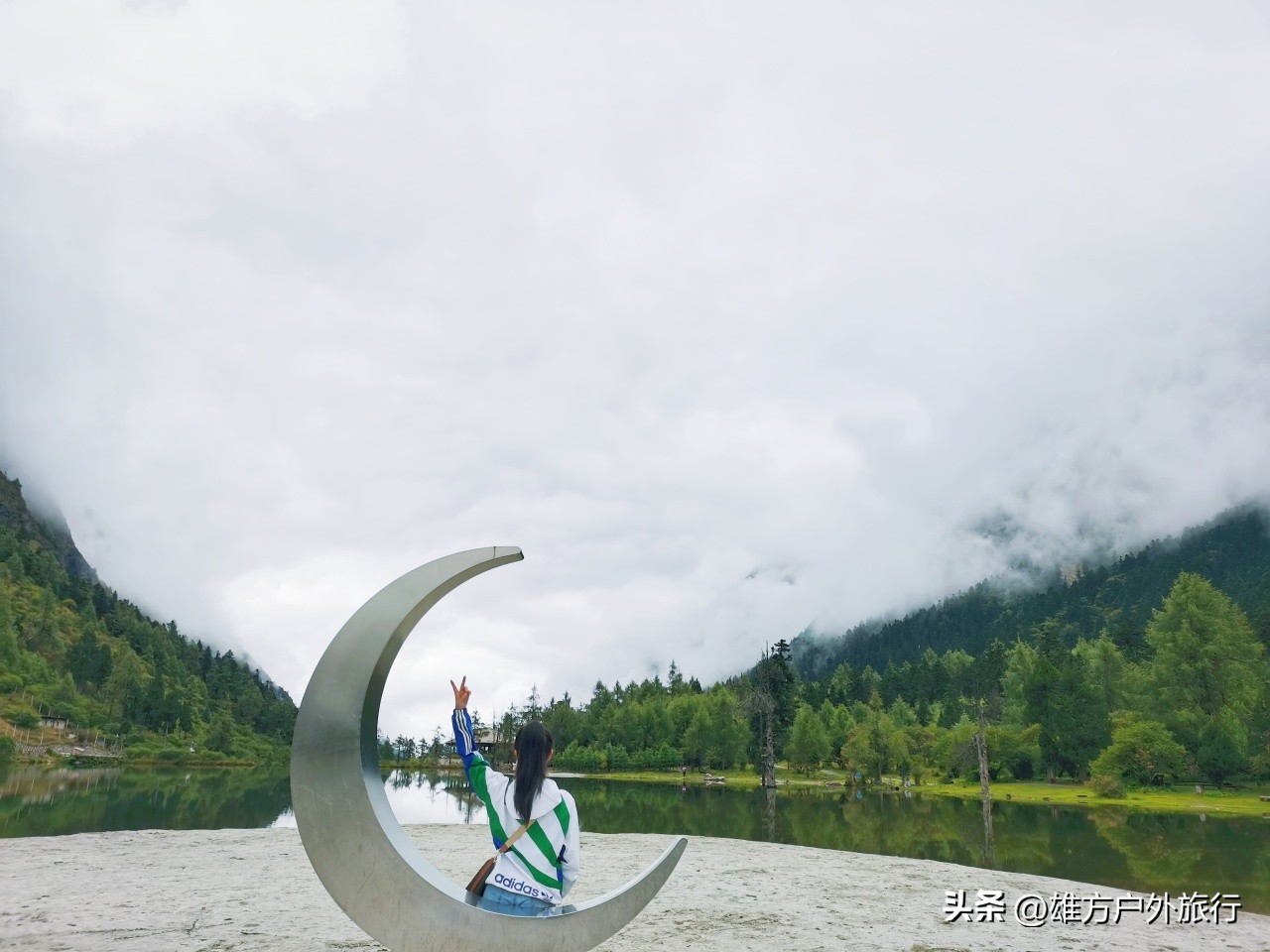 川西稻城亚丁四姑娘山色达路线,川西旅游色达佛学院