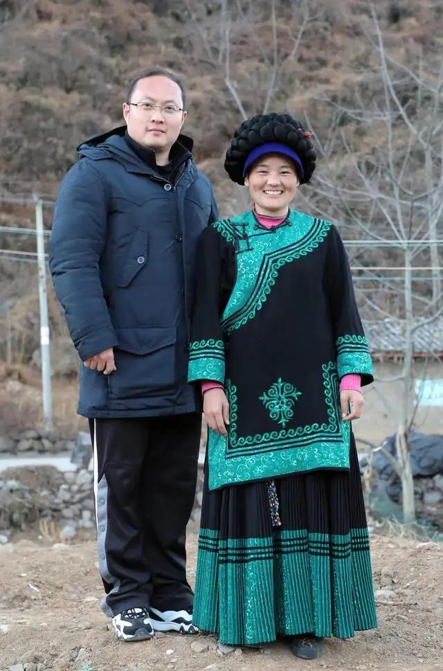 年前那位感动中国的春运母亲,12年前那位感动中国的春运妈妈