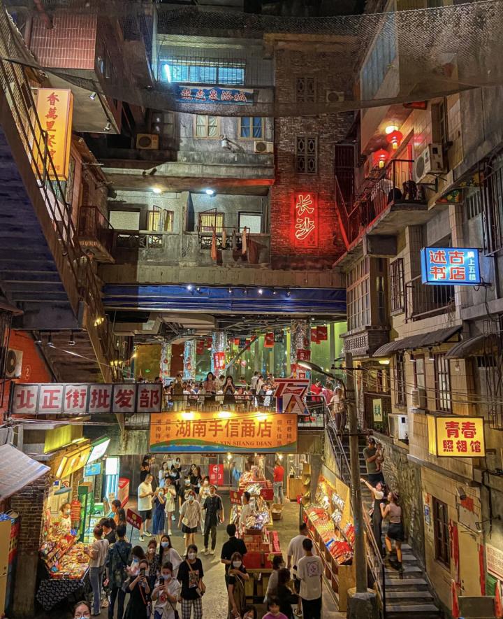 童年杂货铺赚钱吗,童年杂货铺生意好做吗