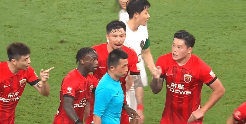 上港外援逼宫请求离队,崇明岛六虎