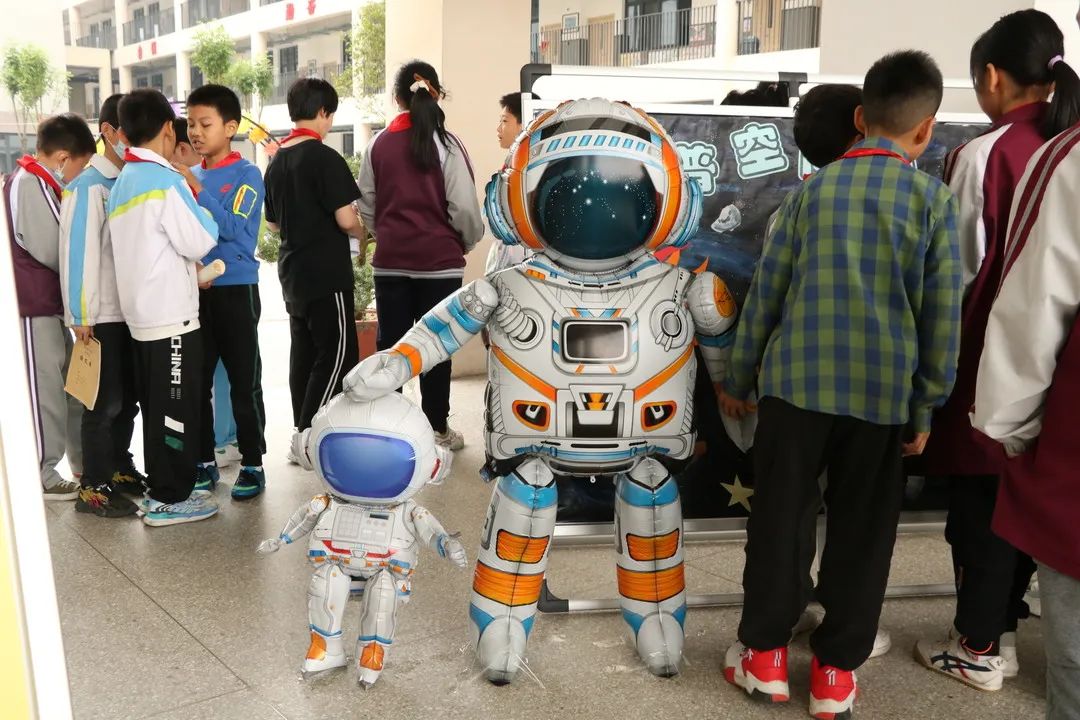 西安雁南小学科技节,西安庆华小学第三届科技节