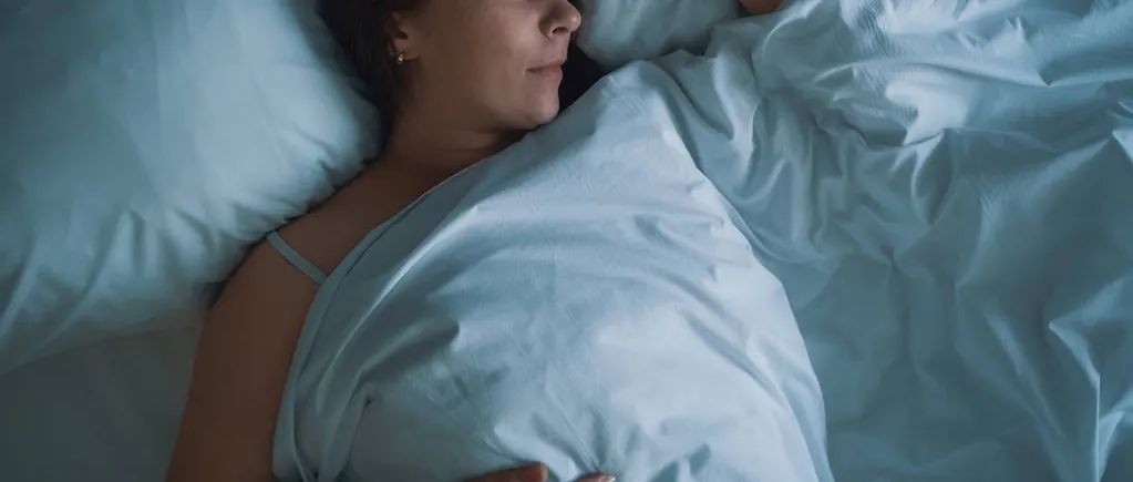 比起白噪音，「棕色噪音」可能让你睡得更香