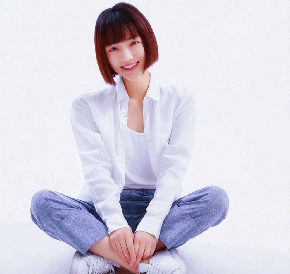 央视台主持人舒冬个人简历,央视最暖男主持舒冬