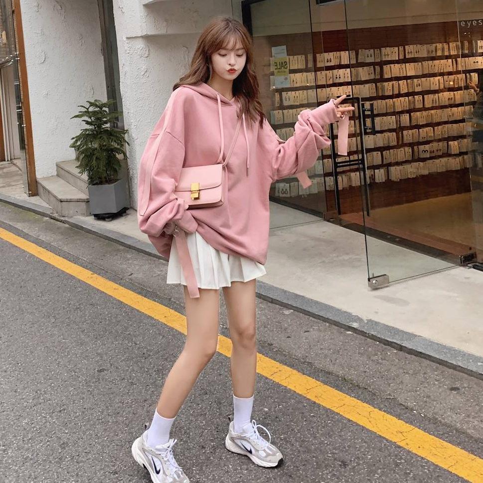 时尚女生会穿搭,时尚女人穿的款式