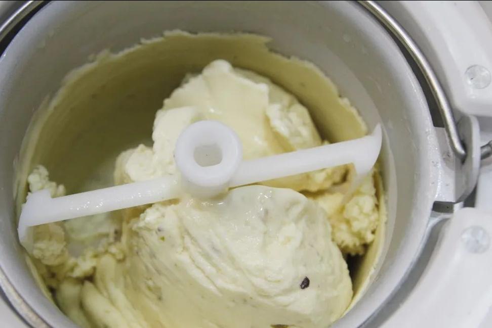 简单无需冷藏好吃的冰淇淋做法,最简单的冰淇淋不用打蛋器