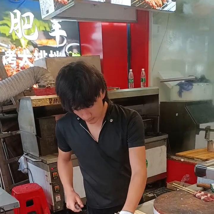 巧肥羊招女工，20-35岁。#味道好极了你们想吃吗