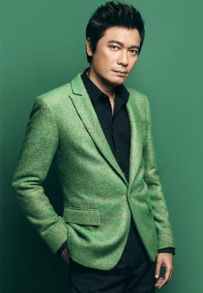 被流言困扰的罗嘉良:再婚娶二婚演员苏岩为妻,60岁生活幸福美满