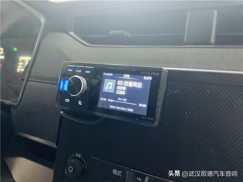 长沙五菱宏光汽车音响改装,五菱宏光音响改装推荐杭州