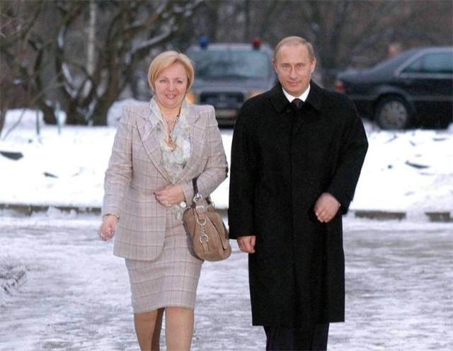 普京当选总统做的事,普京当选总统后第一件事