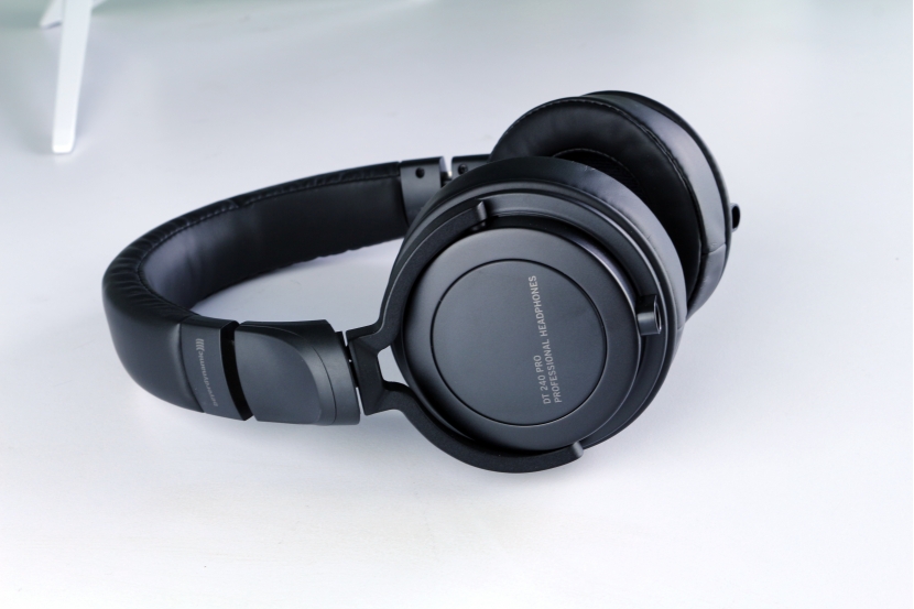 拜亚dt240pro,拜亚入门监听耳机推荐评测