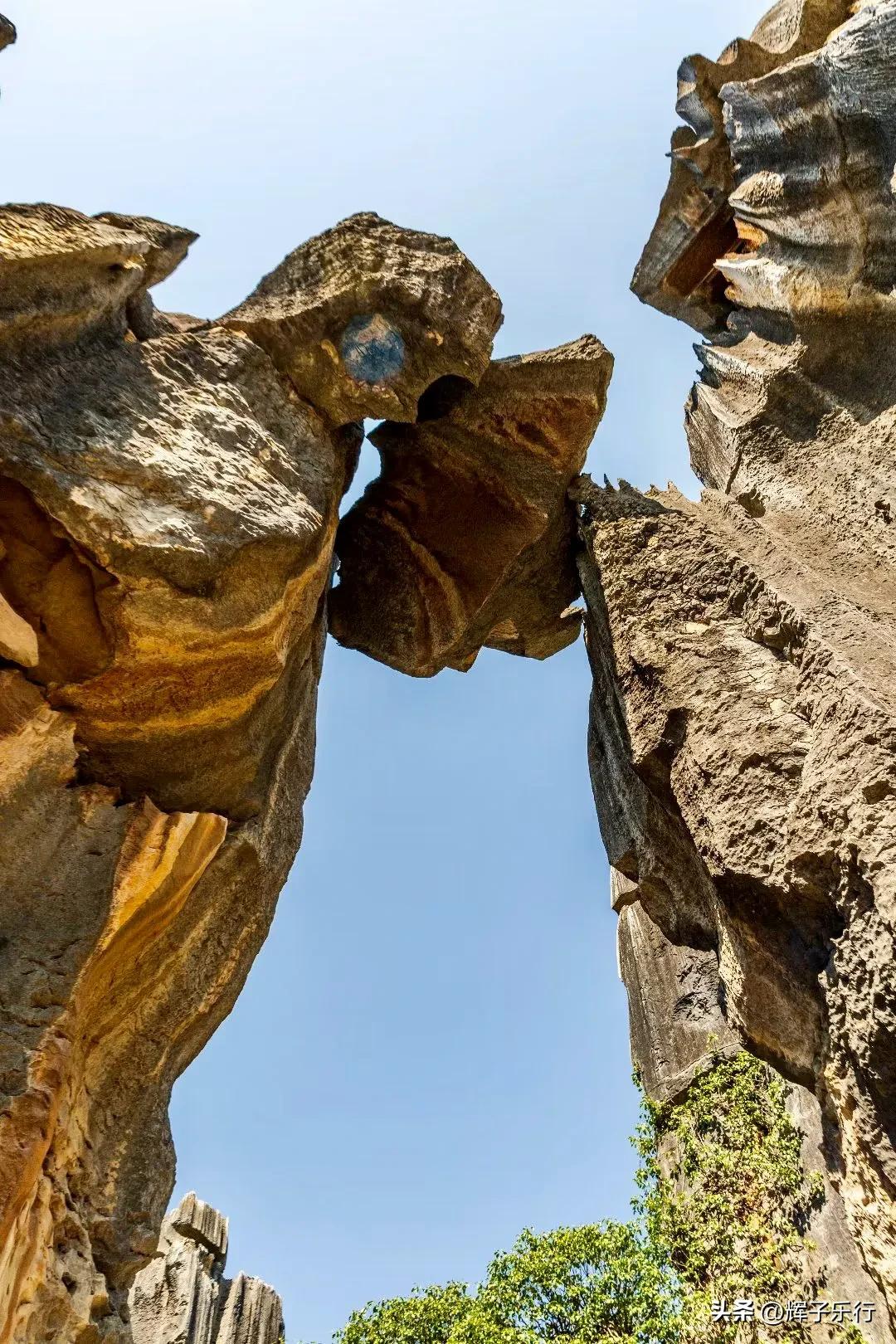 世界自然遗产云南石林,云南石林亿万年形成的地质奇观