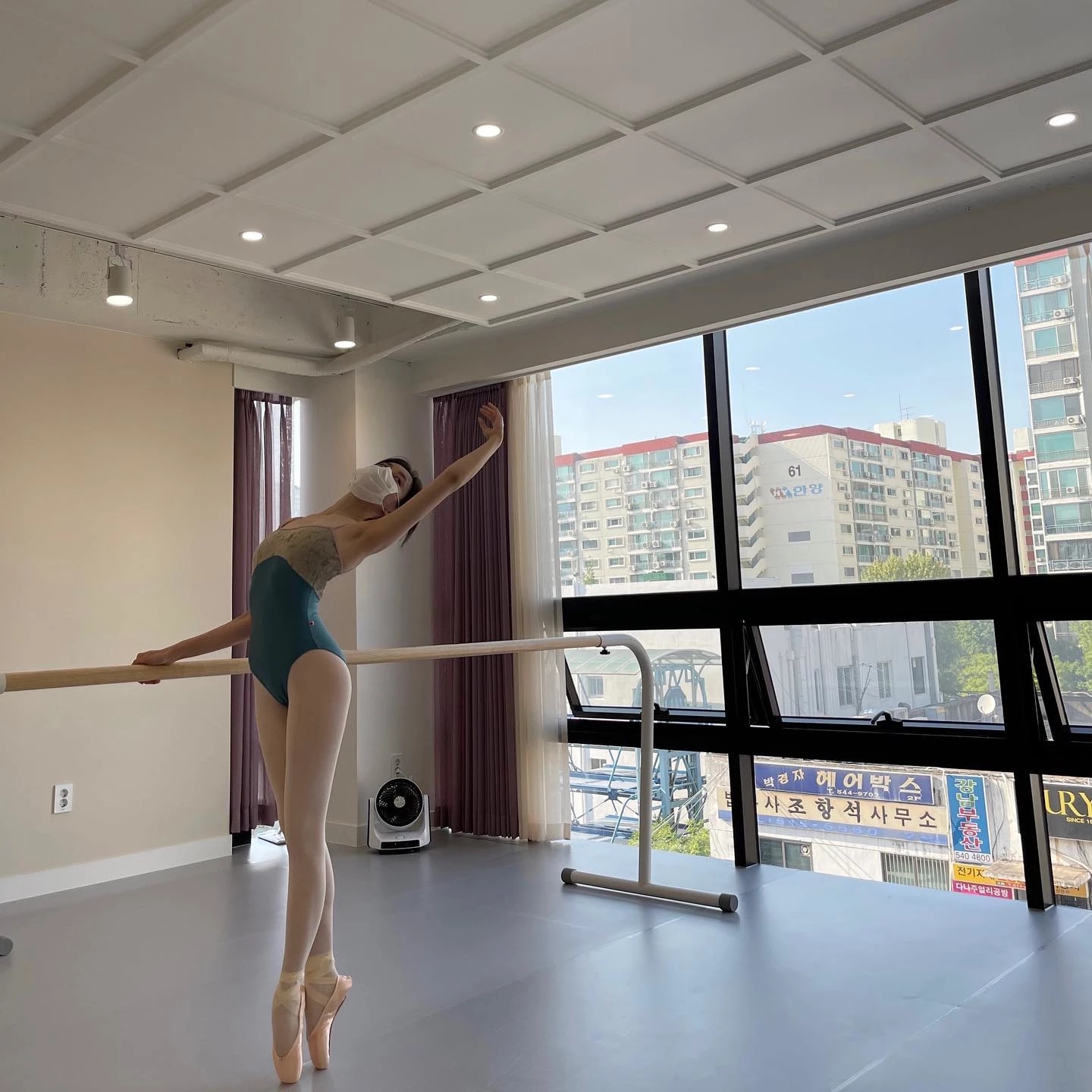 财阀家的小儿子朴智秀,财阀的小儿子朴智炫