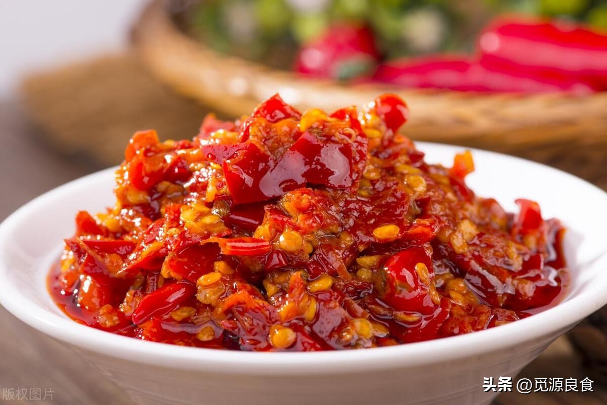 自制辣椒酱的做法长期存放不会坏,自制辣椒酱为什么放酒