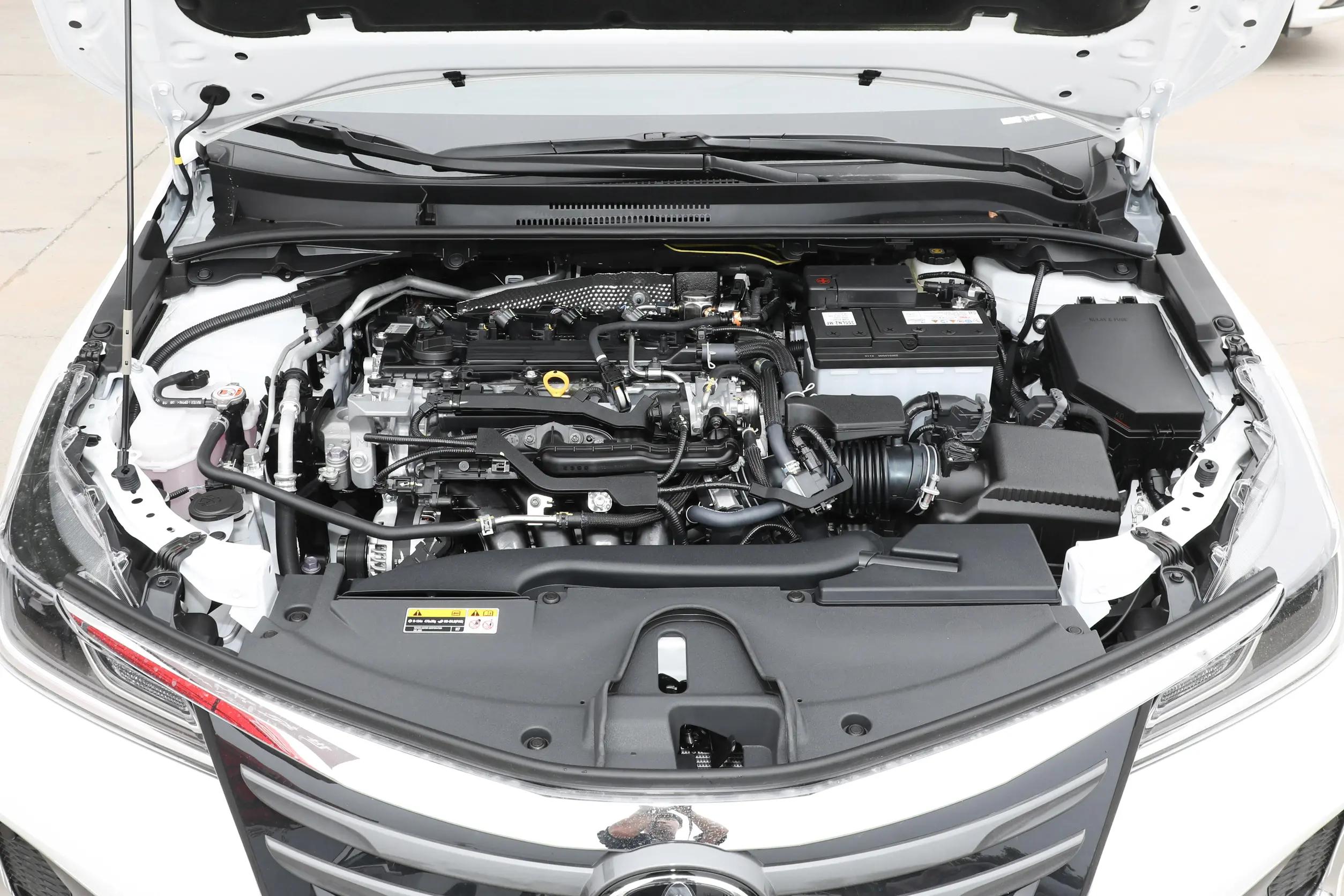 起步8万多，油耗低三大件可靠，这3台丰田车，月销只有三位数