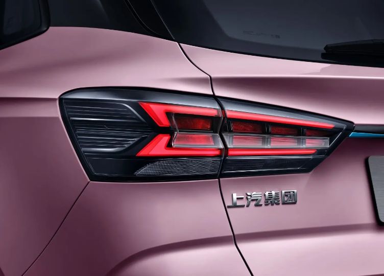 上汽荣威龙猫2023款,hev车型推荐15万