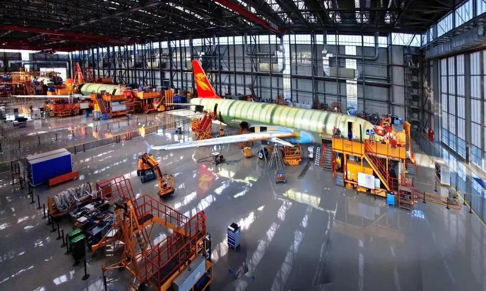 回首过去那段峥嵘岁月,回望过去一年的精彩瞬间