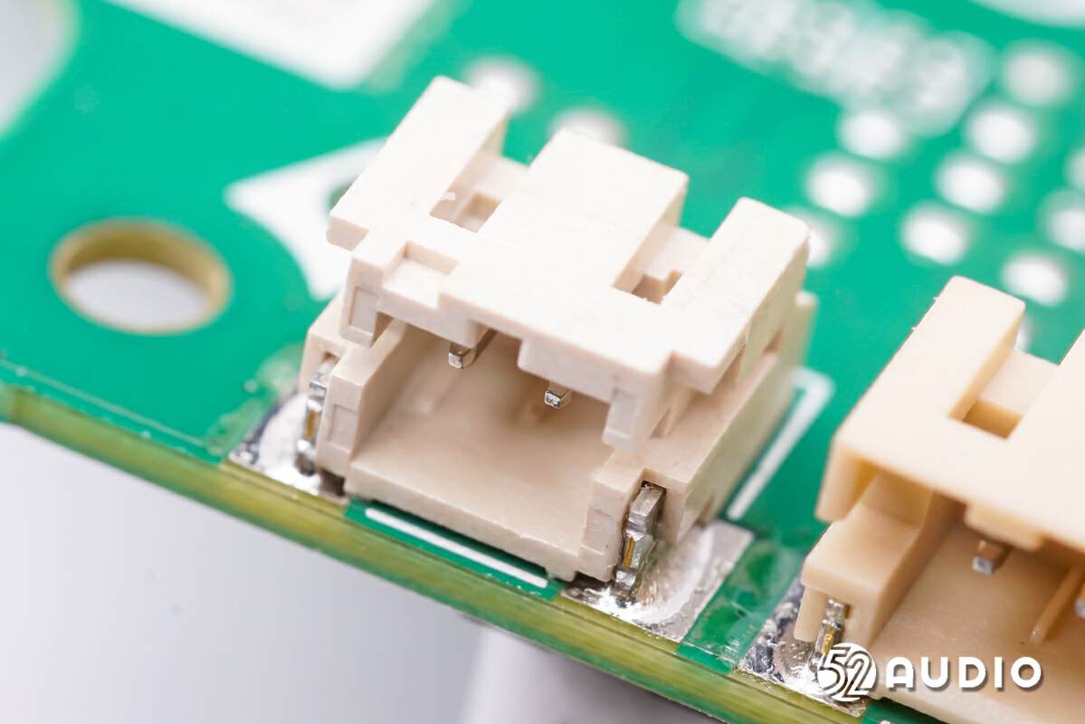 索尼srs-xb01便携式无线蓝牙音箱,索尼srsxb13和xb100哪个好