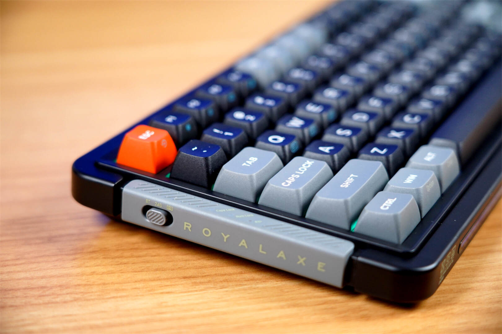 御斧l98灯效,御斧l98面板