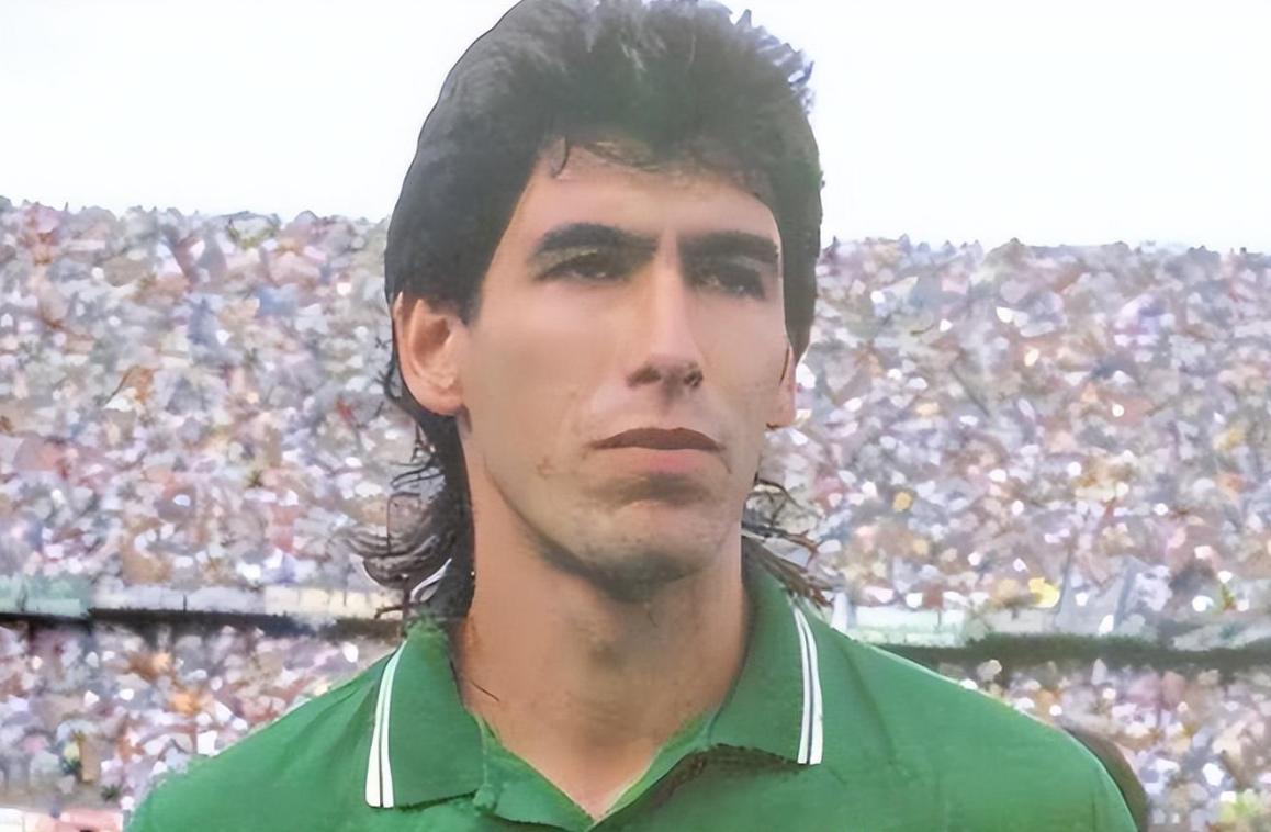 埃斯科巴乌龙球进自己球门吗,哥伦比亚世界杯埃斯科巴