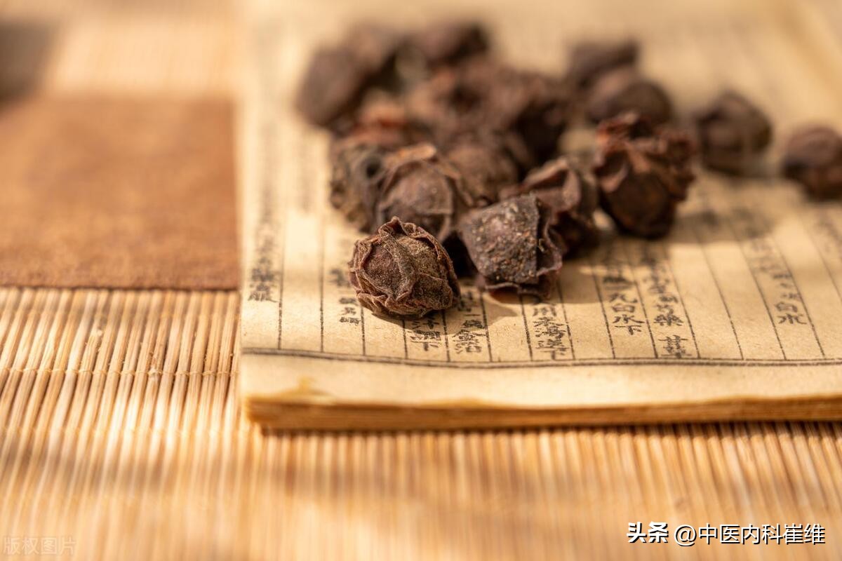 肠息肉胆囊息肉四味中药调理,胆囊息肉乌梅僵蚕