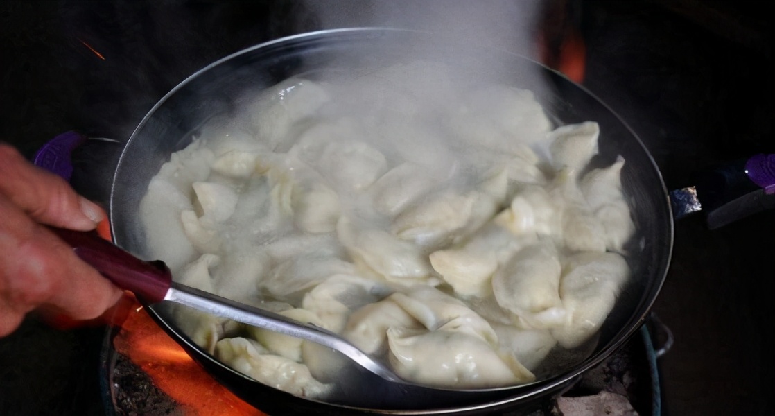 调饺子馅牢记2不加3顺序,调饺子馅记住三放两不放