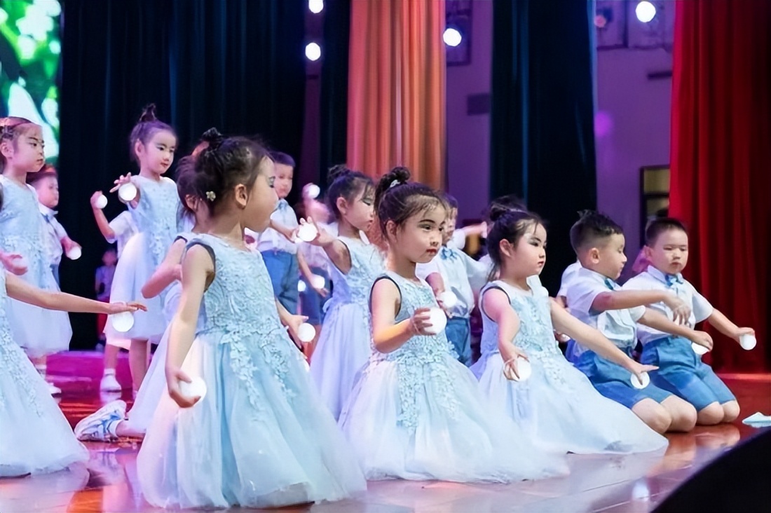 万婴茂华幼儿园2023届毕业典礼,万婴茂华幼儿园毕业典礼