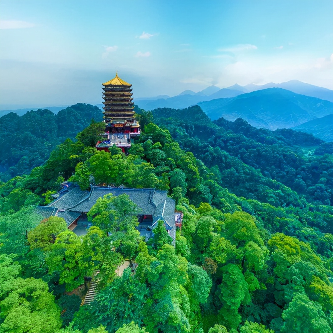 拜水都江堰问道青城山是诗词吗,拜水都江堰问道青城山完整版