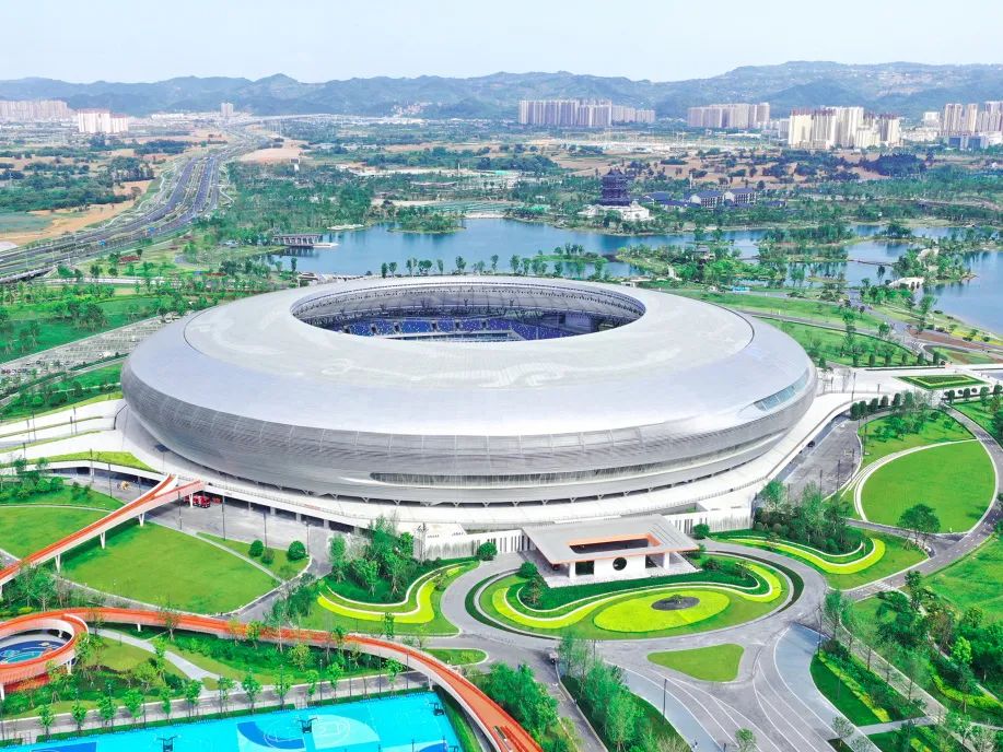 我们这十年发展变化,全民健身时代体育场馆要多也要好