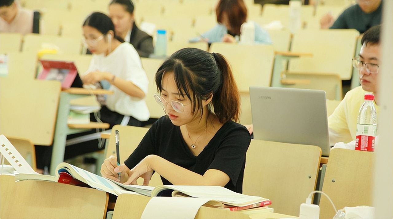 跨专业考研有何利弊,跨专业考研有啥坏处