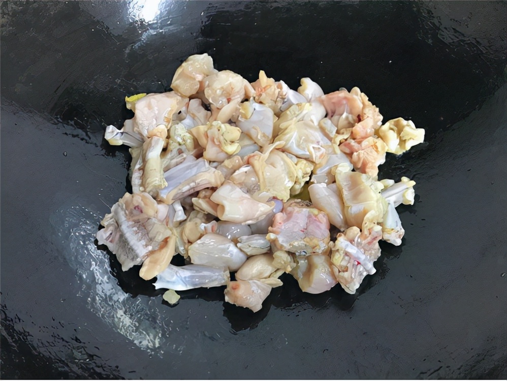 第一次吃牛蛙要注意什么,牛蛙怎样做肉质才紧实