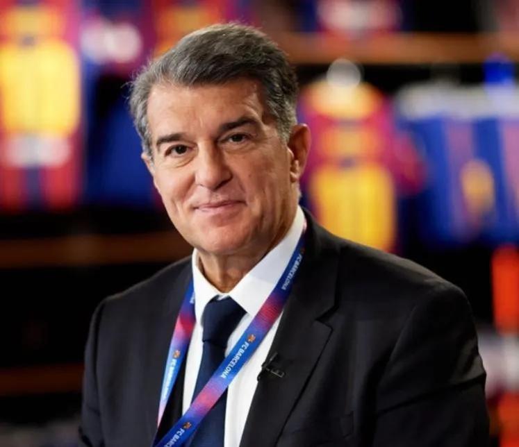 巴萨主席希望梅西回归巴萨：他永远与巴萨联系在一起