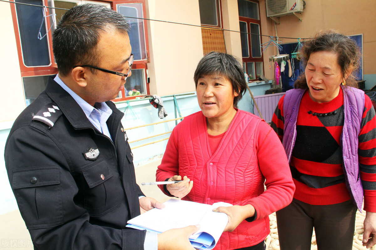 躲避警察传唤有什么后果,面对警察传唤你应该这样做