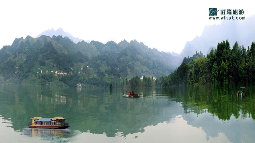 游玩武隆天生三桥和芙蓉洞住哪里,武隆仙女山天生三桥游