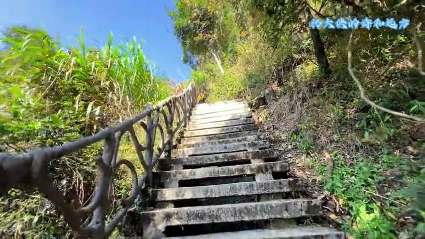 广东海岸线最漂亮的山,广东最高的山景点