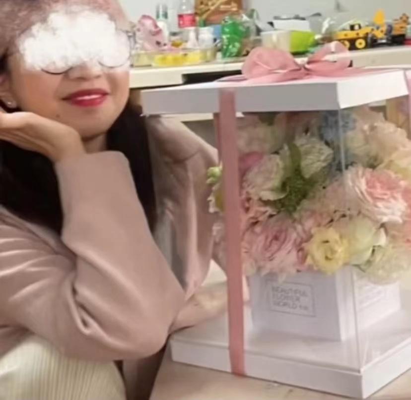 女博士辞职当花店学徒,硕士31岁裸辞当花店学徒