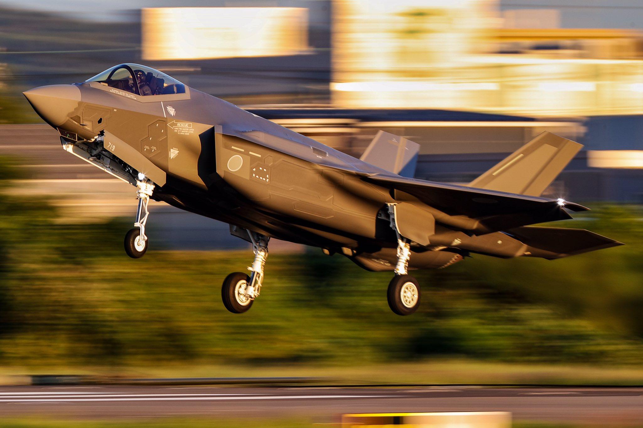 倒行逆施！日本猛增防卫预算，叫嚣要应对中国，岸田文雄跪舔拜登