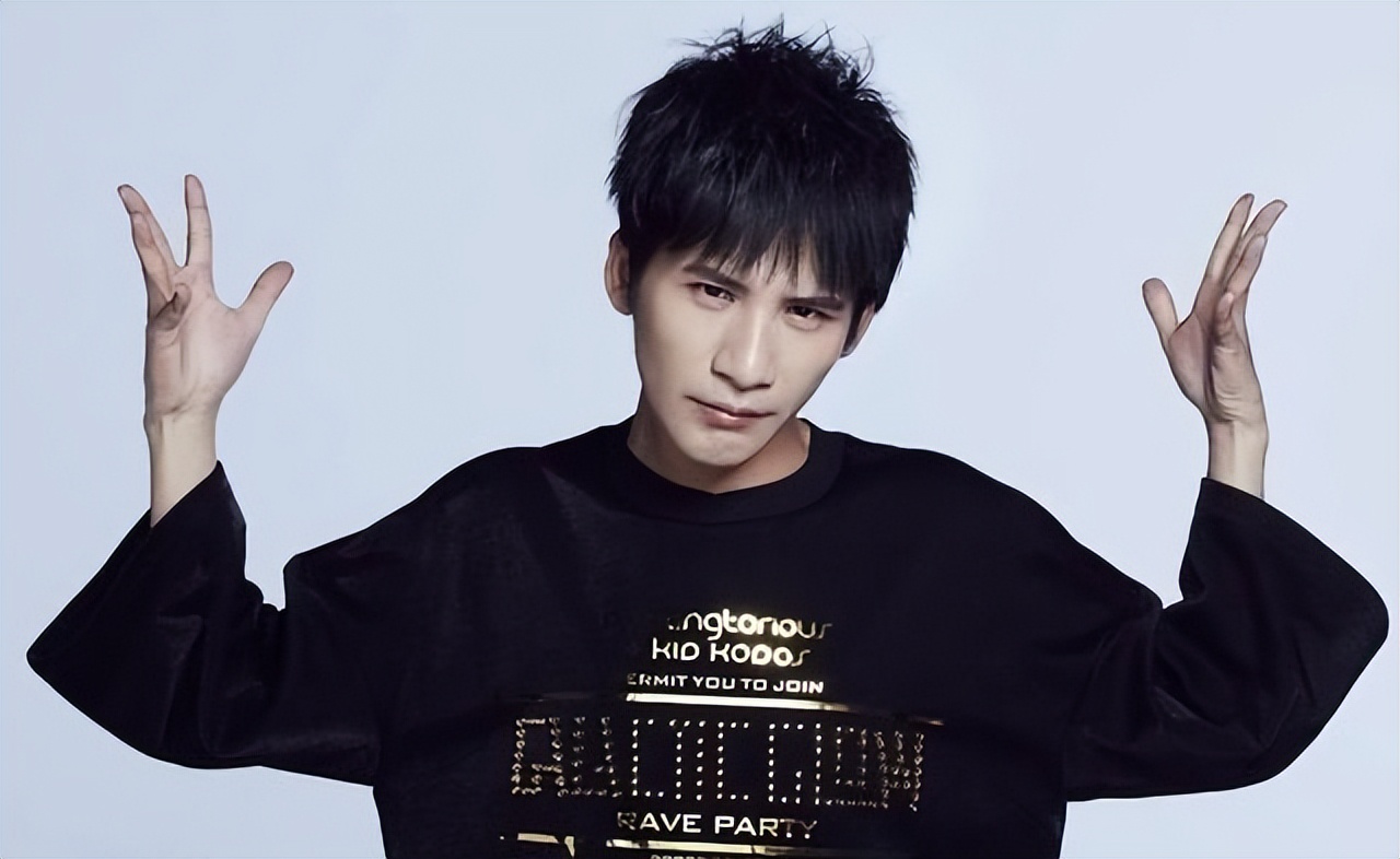 人间清醒大张伟谈青春期,大张伟年轻时的荒唐事