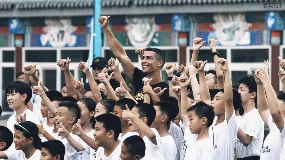 曝梅西出席赛前发布会,梅西告别现场发布会