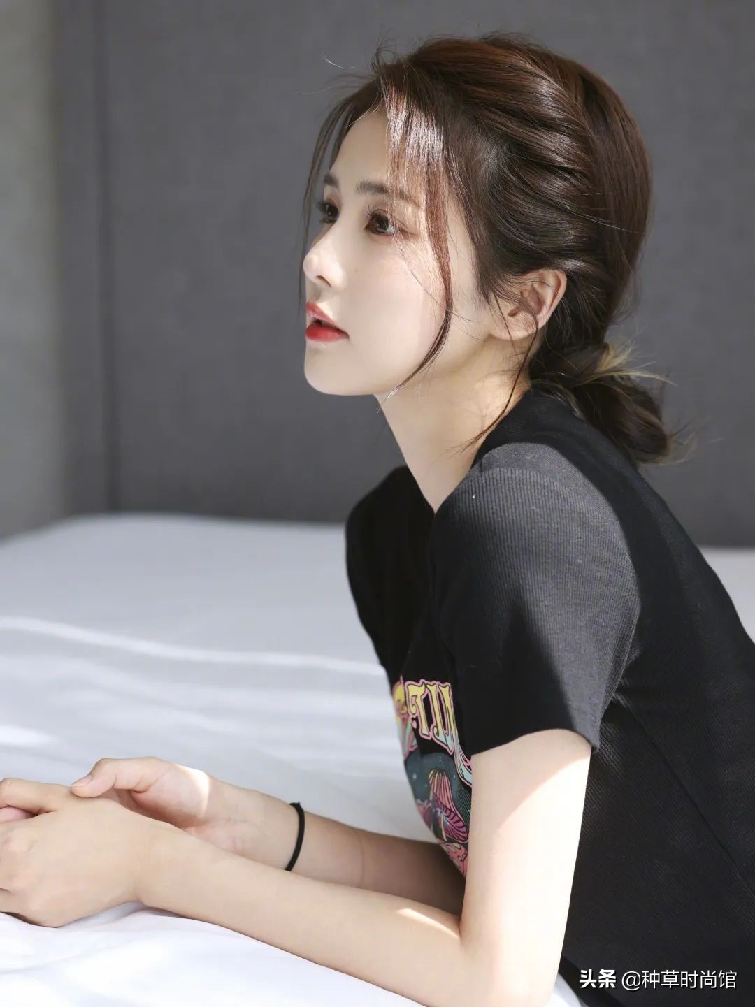 扁平脸淡颜变美思路,苦相女生长相怎么微调