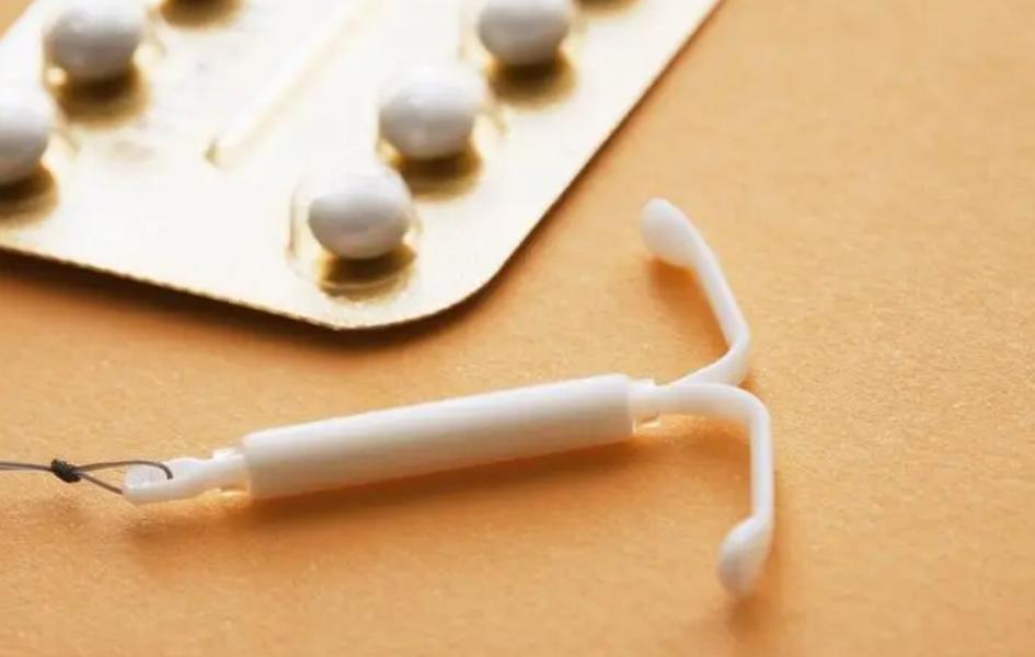 女性年龄大了节育环一定要取掉吗,女性节育环长时间不取的危害
