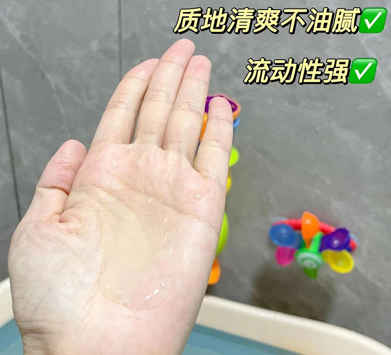 如何挑选婴儿洗发水沐浴露,宝宝的洗发水沐浴露分年龄吗