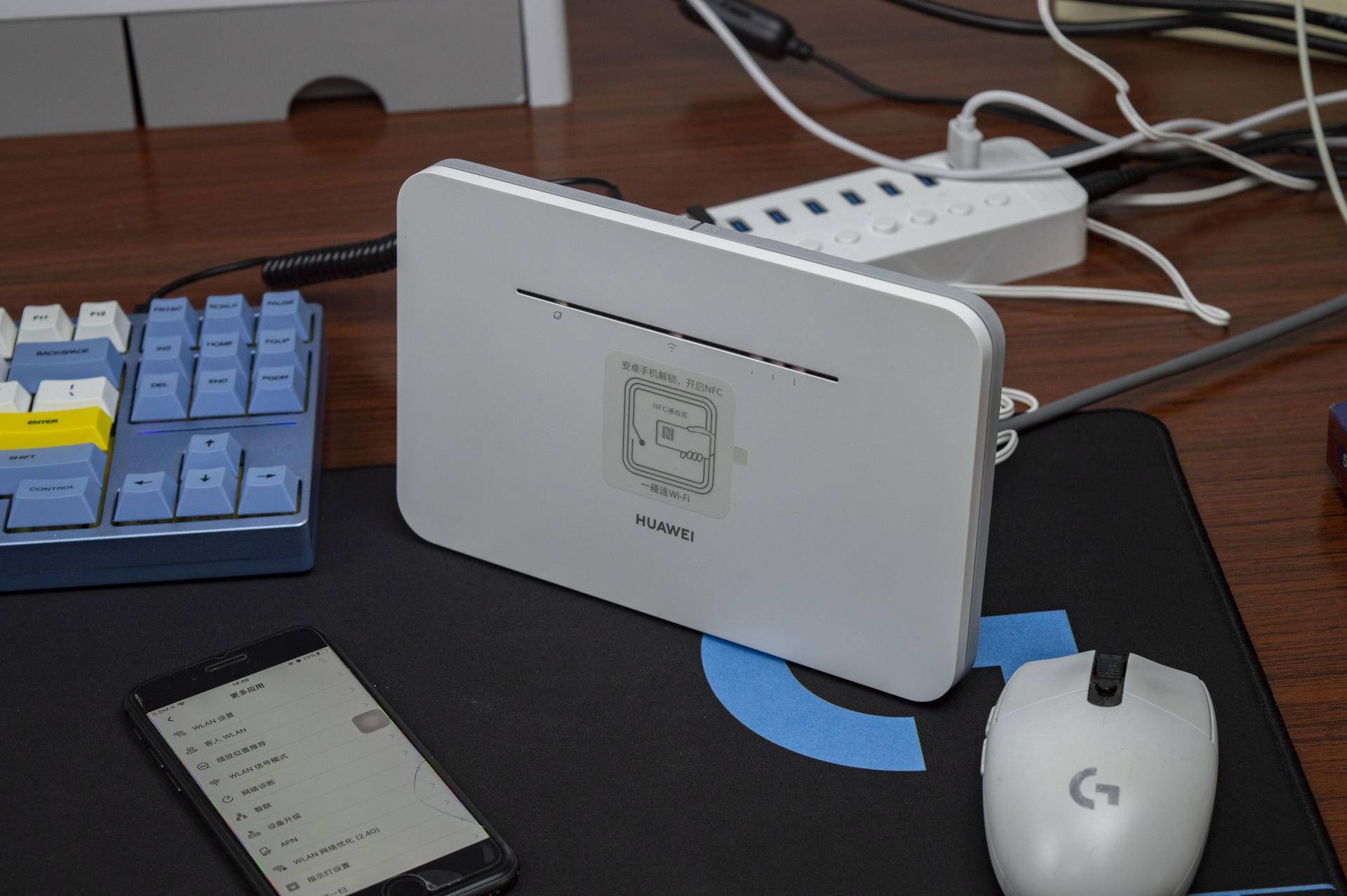 如何避免路由器每天重启,防止别人路由器蹭网教程