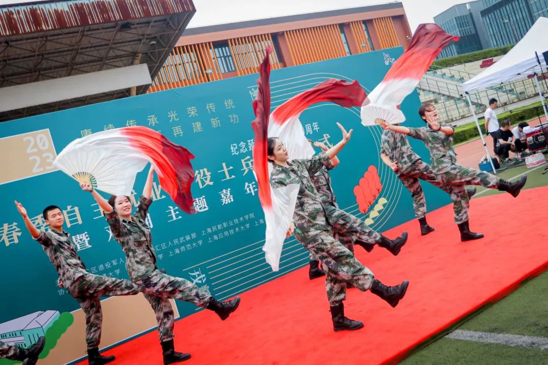 徐汇的“戎耀们”，归来仍是“最可爱的人”