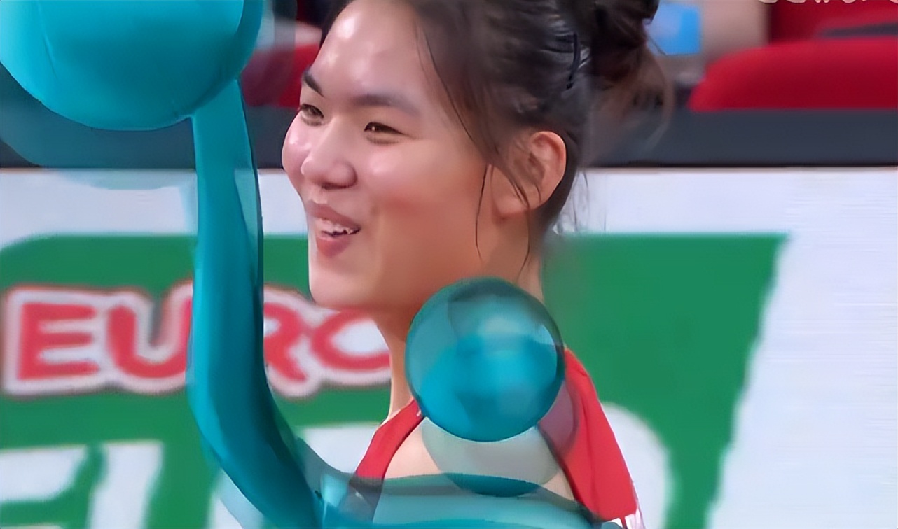 中国女排手下败将3-0摘金,中国女排被谁打个3:0